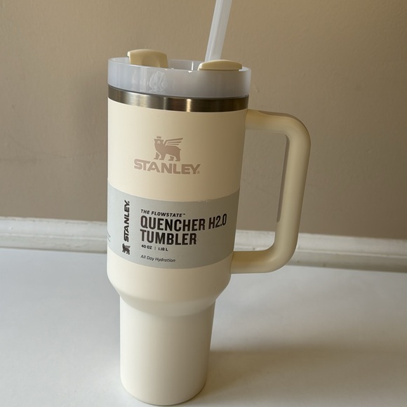 Stanley Other - NEW Stanley Stainless Steel The Flowstate Quencher H2.O Tumbler 40 Oz.